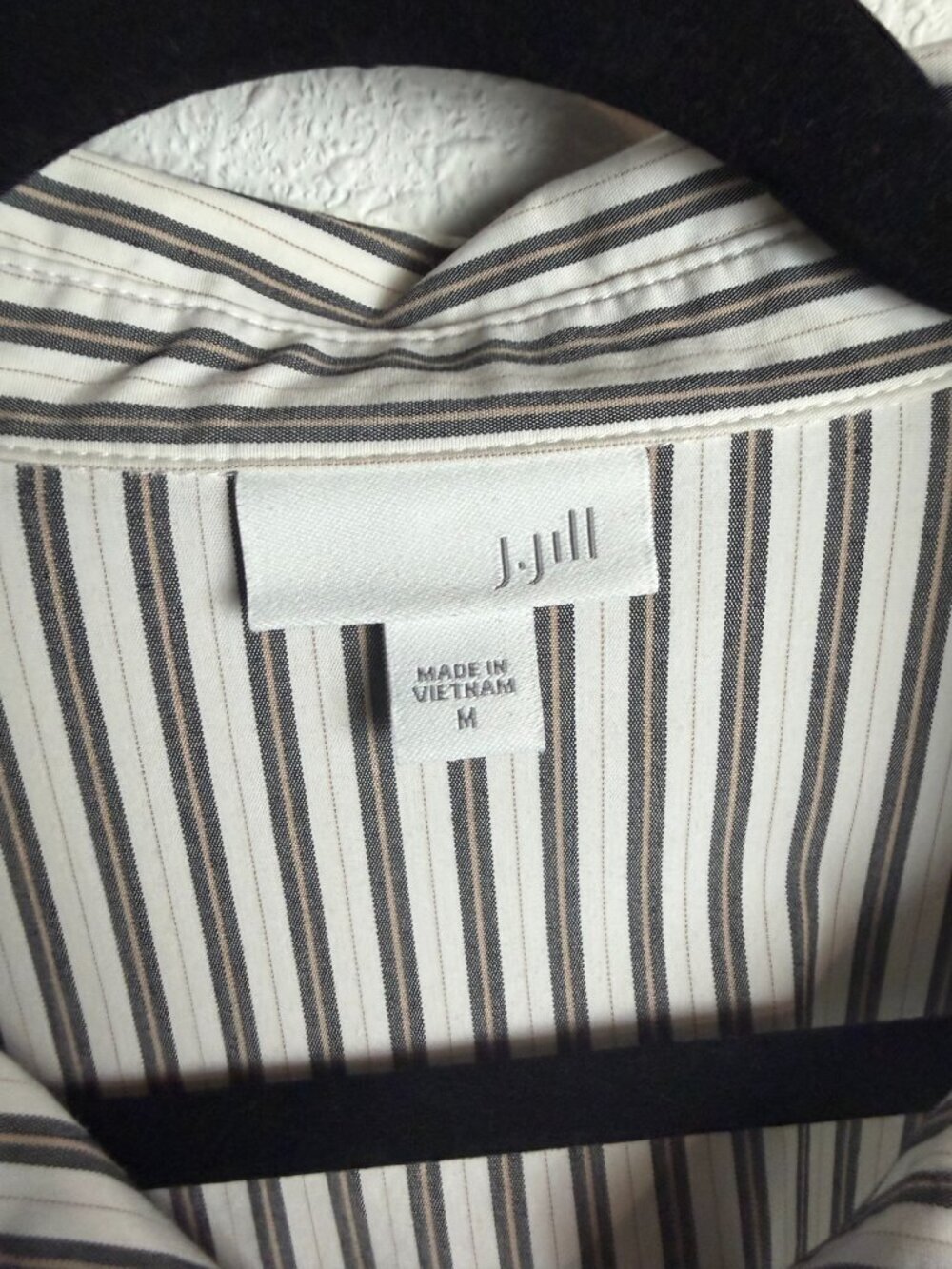 J Jill Size M Striped Button Down Shirt Blouse White Grey Neutral Minimal Office - Picture 4 of 6